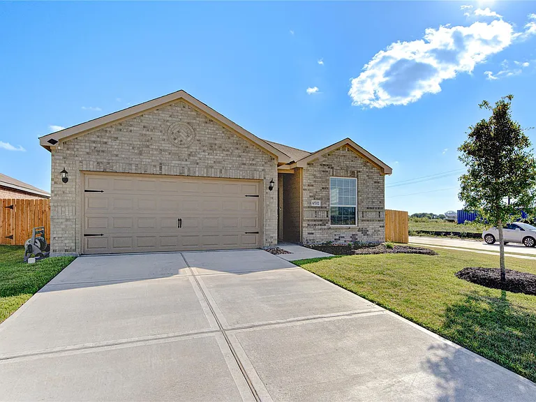 10702 Millet Ct — Photo 4