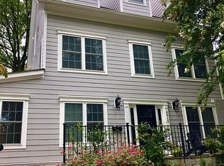 4915 13th St N, Arlington, VA 22205