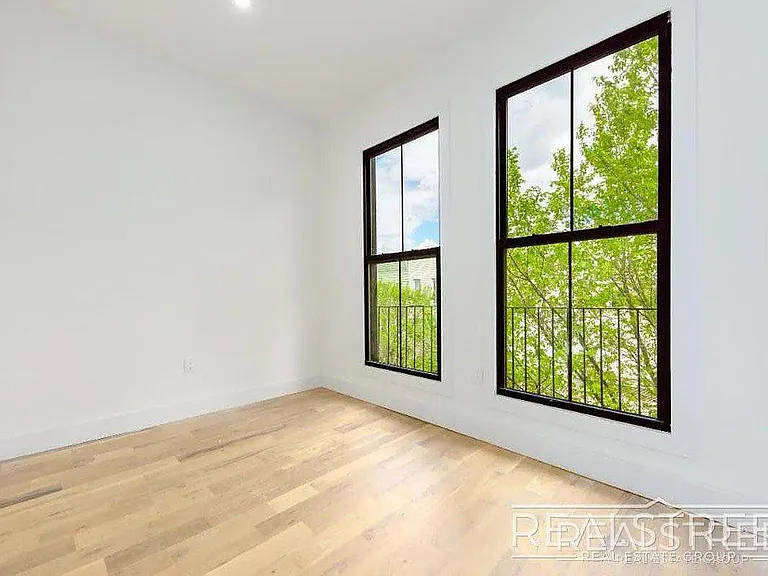 234 24th St #3F — Photo 4