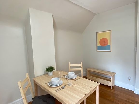 4th image of 40 Lisbon Ave #2