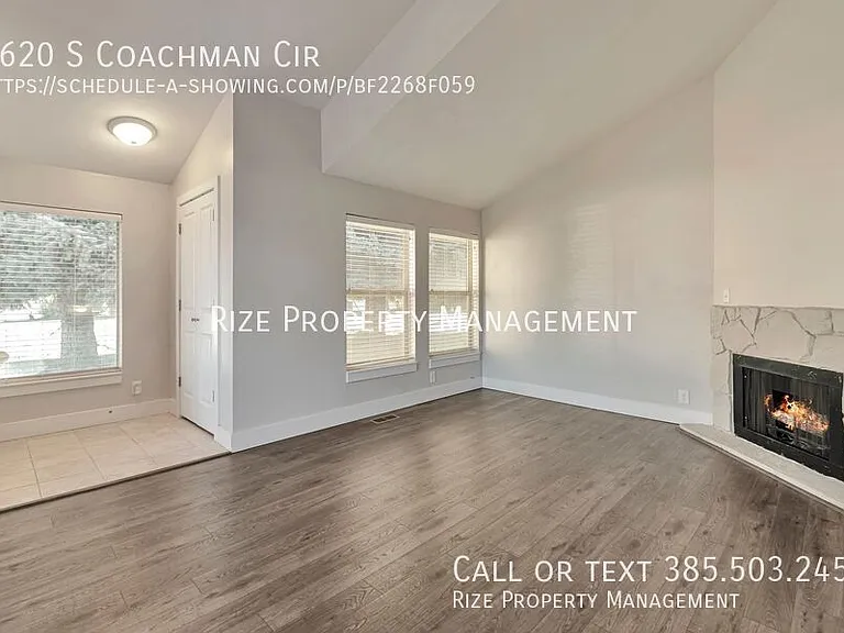 7620 S Coachman Cir — Photo 2