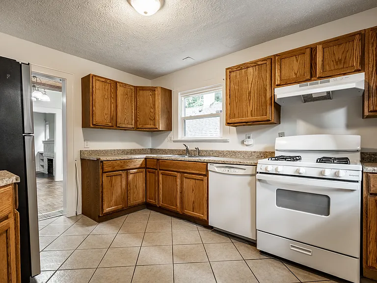 4658 Hinesley Ave — Photo 12