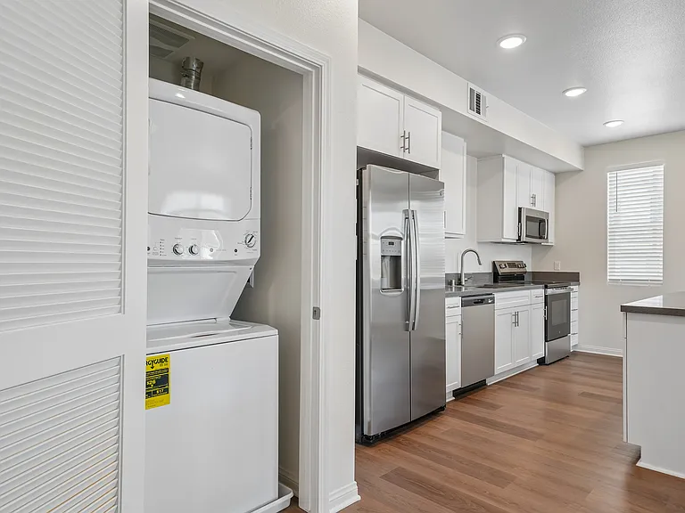 Gallery Park Apartments — Photo 109