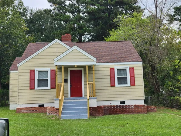 113 Mullins Ave, Fayetteville, NC 28301