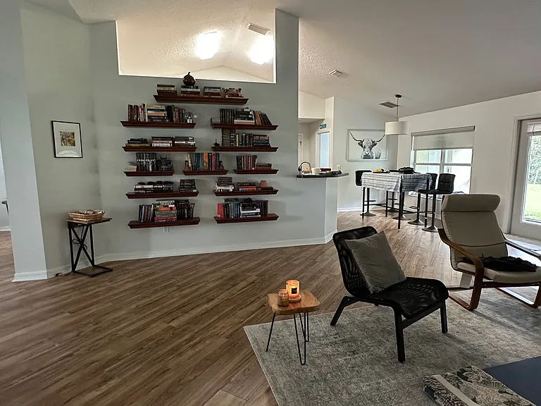 121 Stony Point Dr — Photo 8