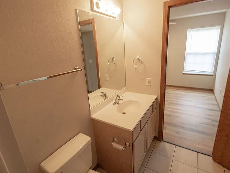 1516-1518 Citadel Dr — Photo 15
