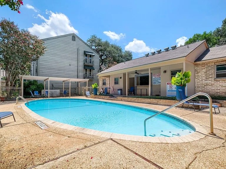 2300 Nacogdoches Rd #250L — Photo 16