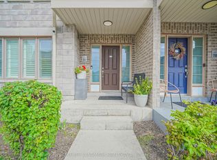 60 Parrotta Dr #251, Toronto, ON M9M0E5