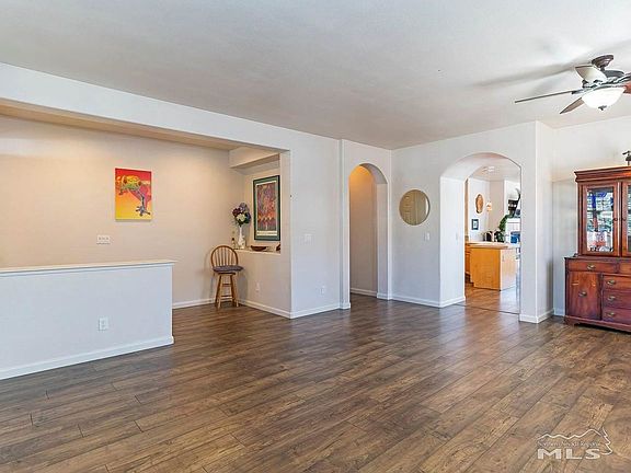 3rd image of 2472 San Remo Dr