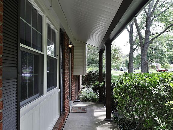 4th image of 5700 Plum Orchard Dr