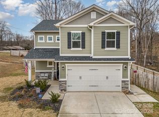 105 Trellis Ln, Troutman, NC 28166