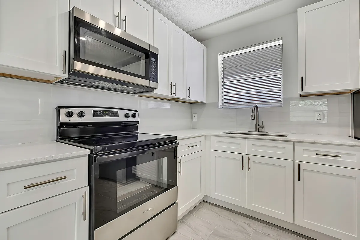 Building Photo - Tidewater Apartments