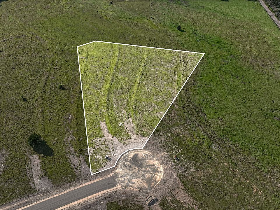 1st image of 4 Rojo Ln
