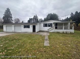 14095 Woodbury Rd, Haslett, MI 48840