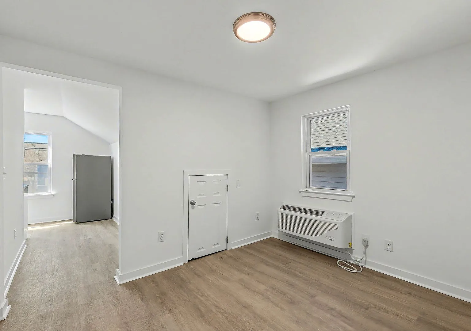 New Studios, 1-Bedroom Apartments, Cottages/Tiny Homes, And Loft-Style Units — Photo 4