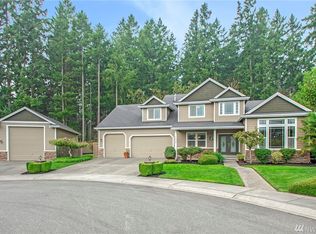 17003 27th St E, Lake Tapps, WA 98391