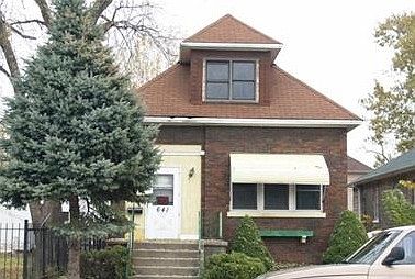 1st image of 641 Wentworth Ave