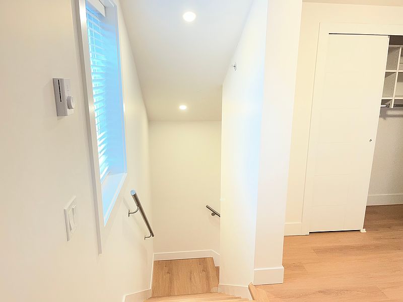 Vancouver Townhouse for rent - 1 Bedroom — photo 9