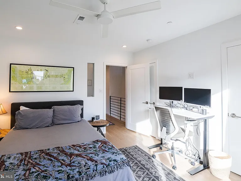 1705 Annin St — Photo 16