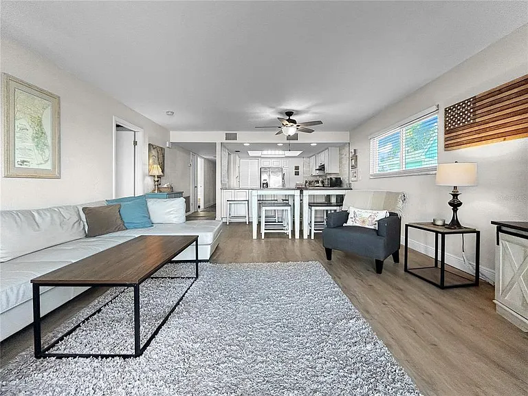 2505 Bay Blvd #1 — Photo 19