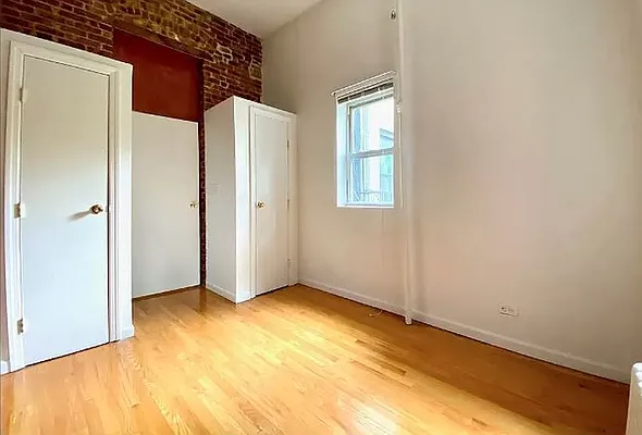 Rented by Corcoran | media 10