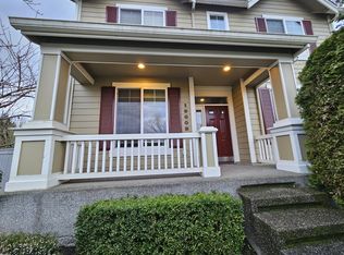19005 NE 68th St, Redmond, WA 98052