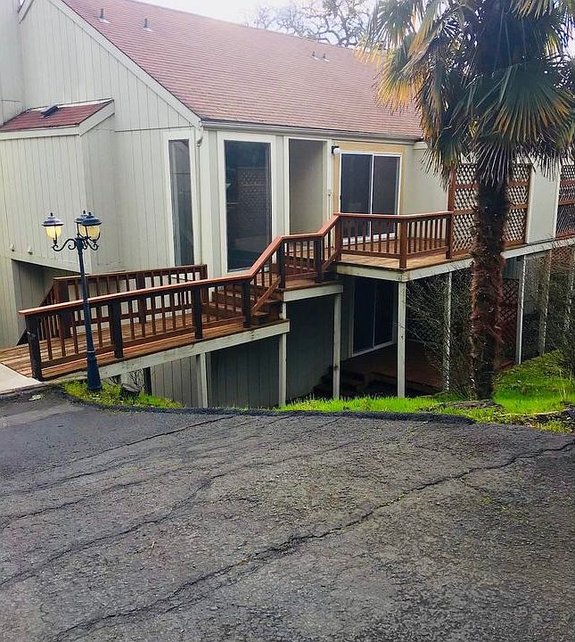 1st image of 1760 NE Beulah Dr