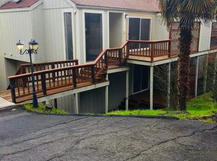 1760 NE Beulah Dr, Roseburg, OR 97470