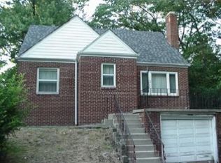8530 Locust St, Gary, IN 46403
