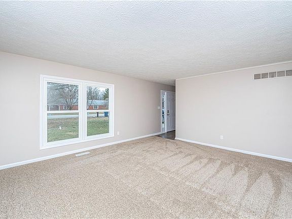 3rd image of 11839 E 21st St