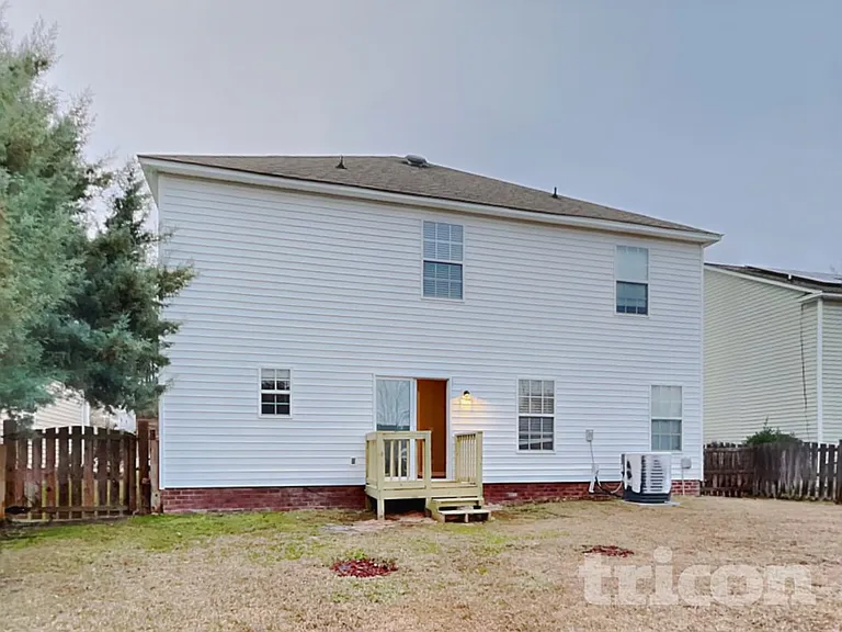 443 Laurel Mist Ln — Photo 22