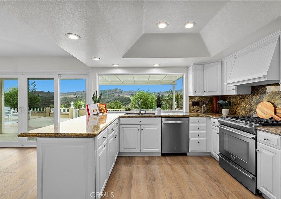 1st image of 2619 N Velarde Dr