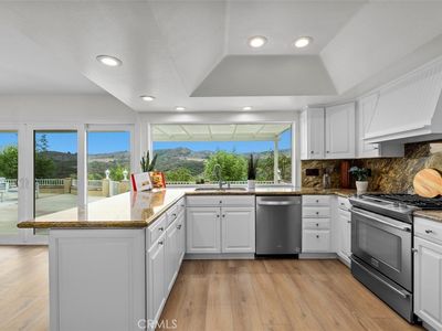 2619 N Velarde Dr, Thousand Oaks, CA, 91360