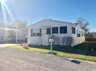 133 Wildwood Ln, Thonotosassa, FL 33592