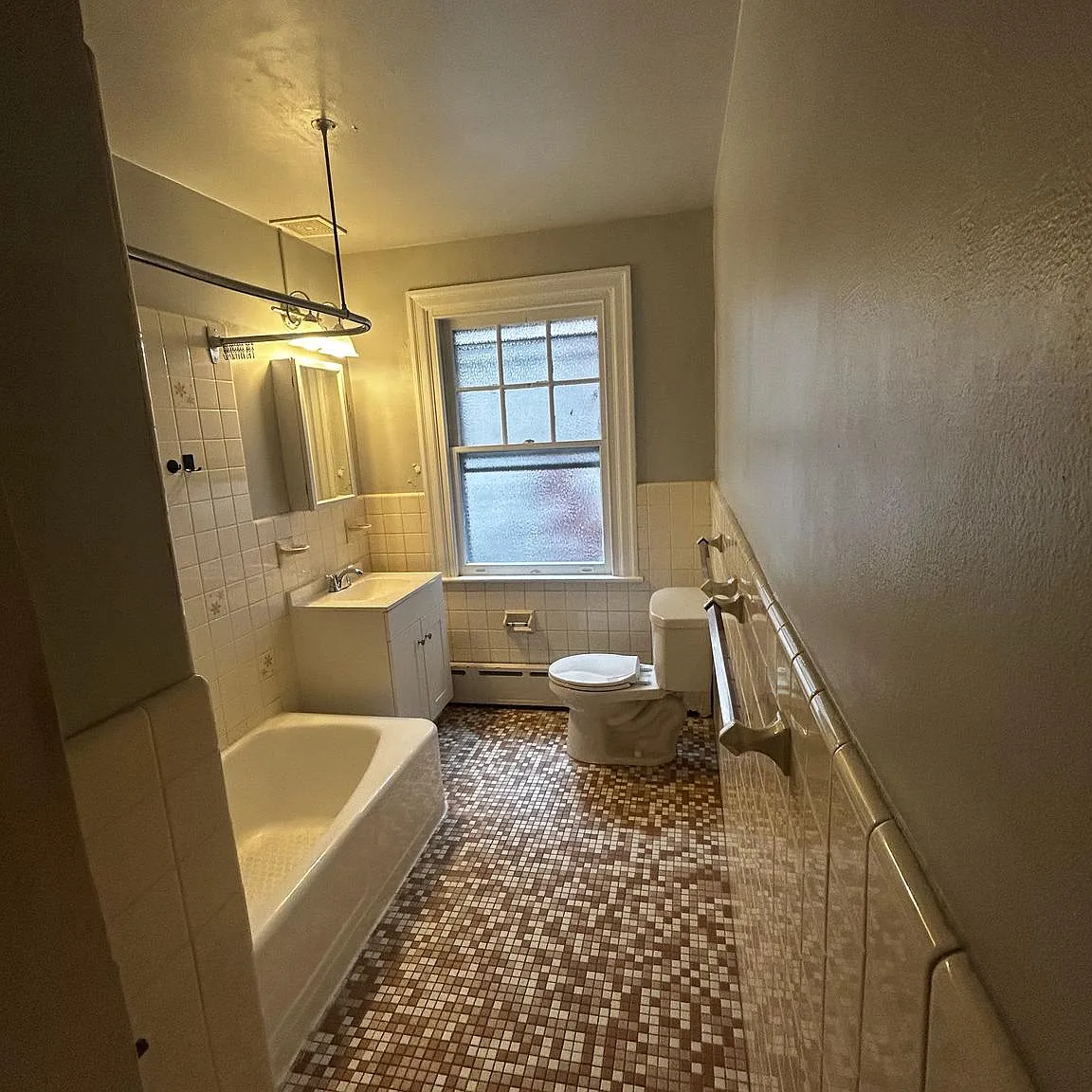 2 bed, $1,850 — Photo 4