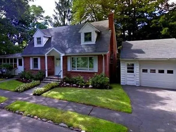 41 Hillside Rd, Northampton, MA 01060