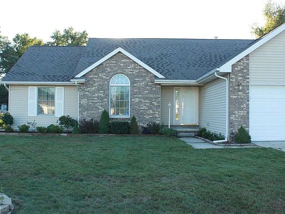 2nd image of 3181 Hidden Valley Dr