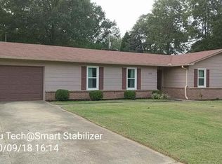 1713 SE Eastmeade Ave, Decatur, AL 35601