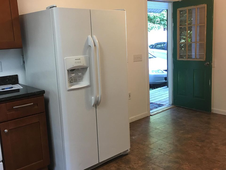 1st image of 615 New York St #615