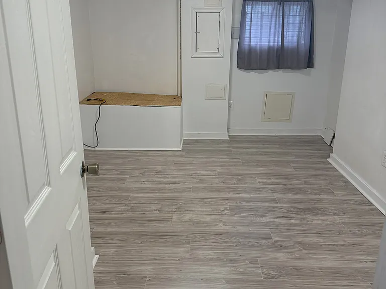 Basement office/4th bed