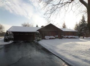 4472 McCandlish Rd, Grand Blanc, MI 48439
