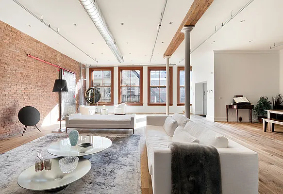 Rented by Compass | media 3