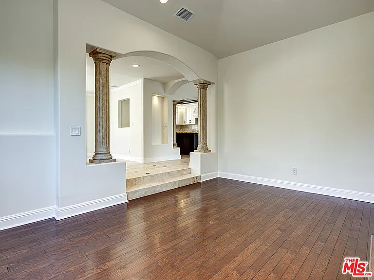 712 N Vista St — Photo 5