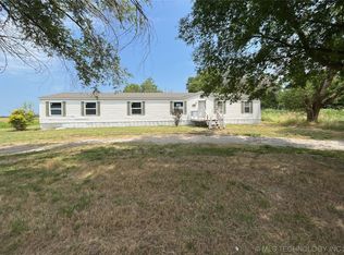 201 Vinita Rd, Nowata, OK 74048