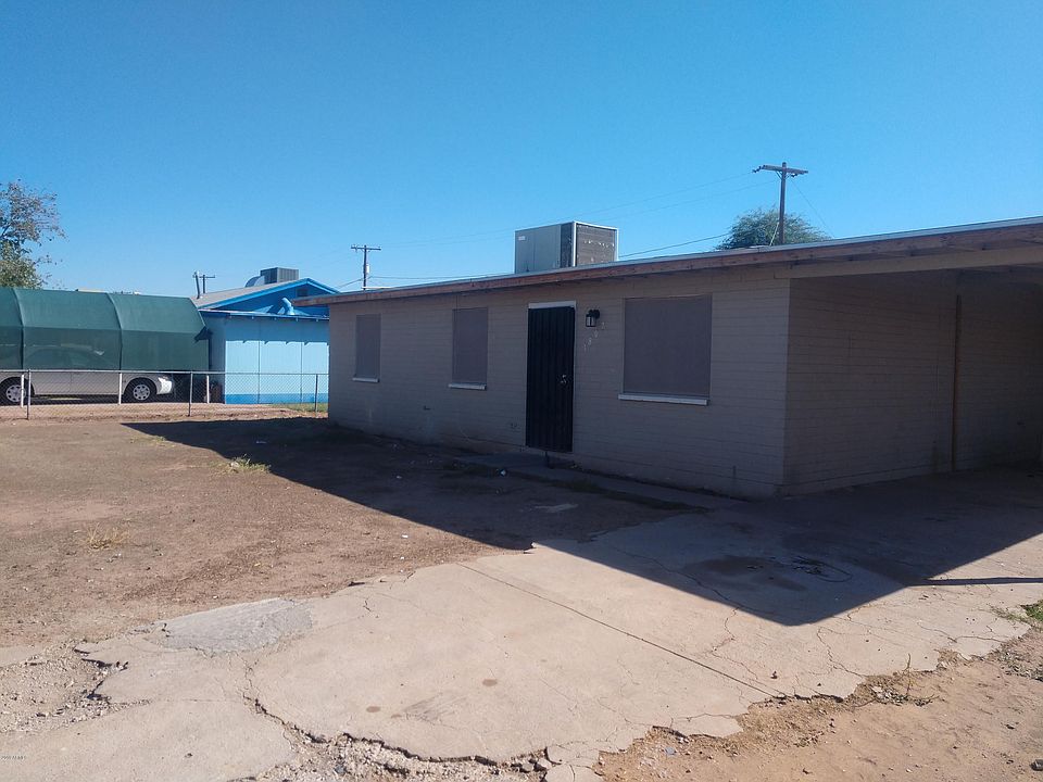1st image of 3807 W Parkway Dr