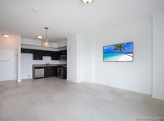5th image of 2020 Prairie Ave APT 505
