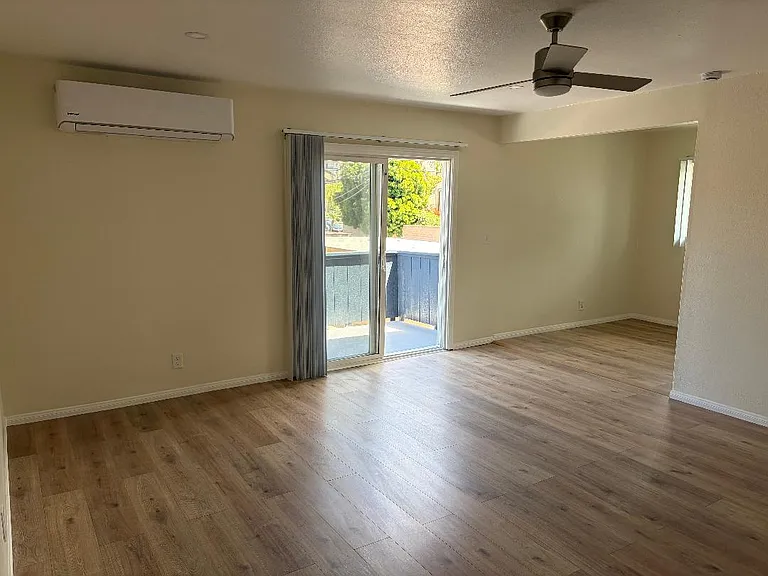 7702 Amberleaf Cir #4 — Photo 1