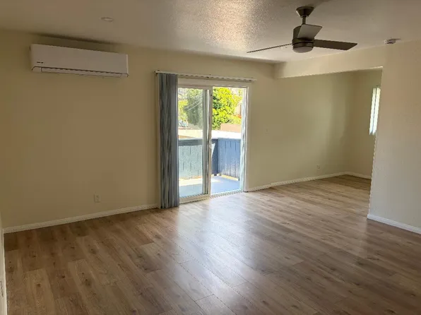 7702 Amberleaf Cir #4, Huntington Beach, CA 92648