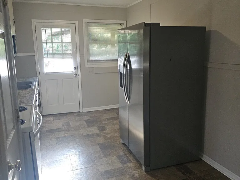 2250 Brookwood Rd — Photo 6