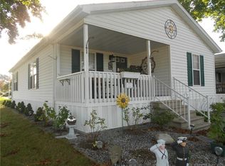 1 Linden Ave N, Westbrook, CT 06498